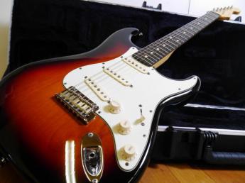 Fender USA エレキギター American Standard Stratocaster