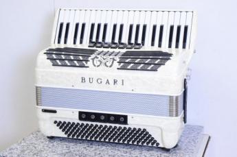 BUGARI/ブガリ アコーディオン中型 230CH 41鍵