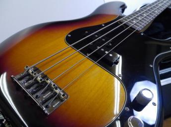 Fender USA エレキベース American Standard Precision Bass