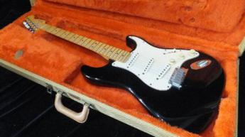 American DELUXE stratocaster