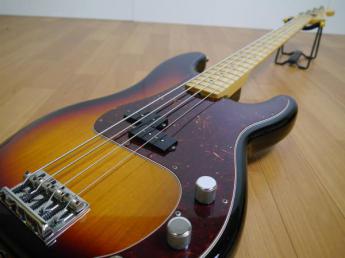 Fender/フェンダー エレキベース USA Precision Bass 2011年製