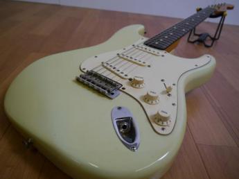 Fender/フェンダー Mexico エレキギター Stratocaster 2001年製